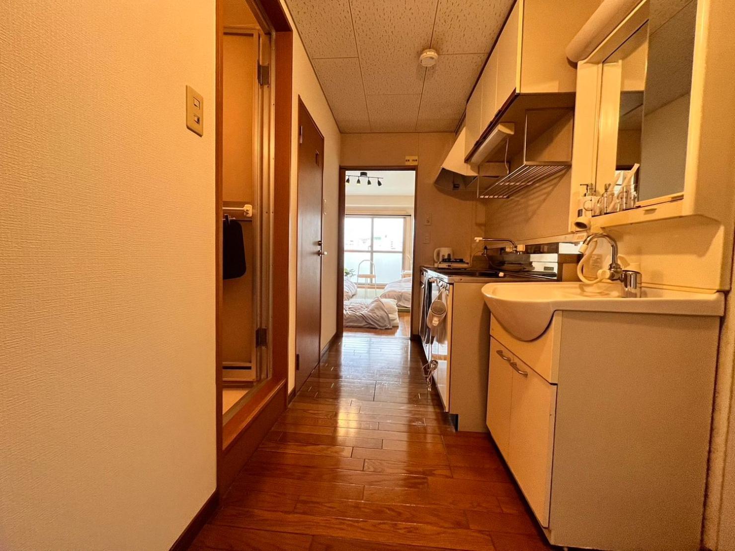 東横のヨコ Apartment Окаяма Екстериор снимка