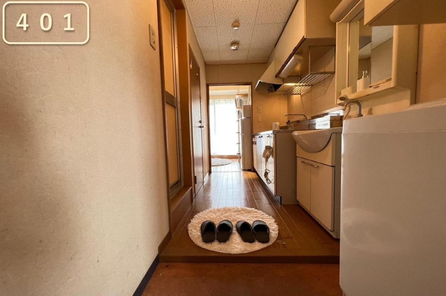 東横のヨコ Apartment Окаяма Екстериор снимка